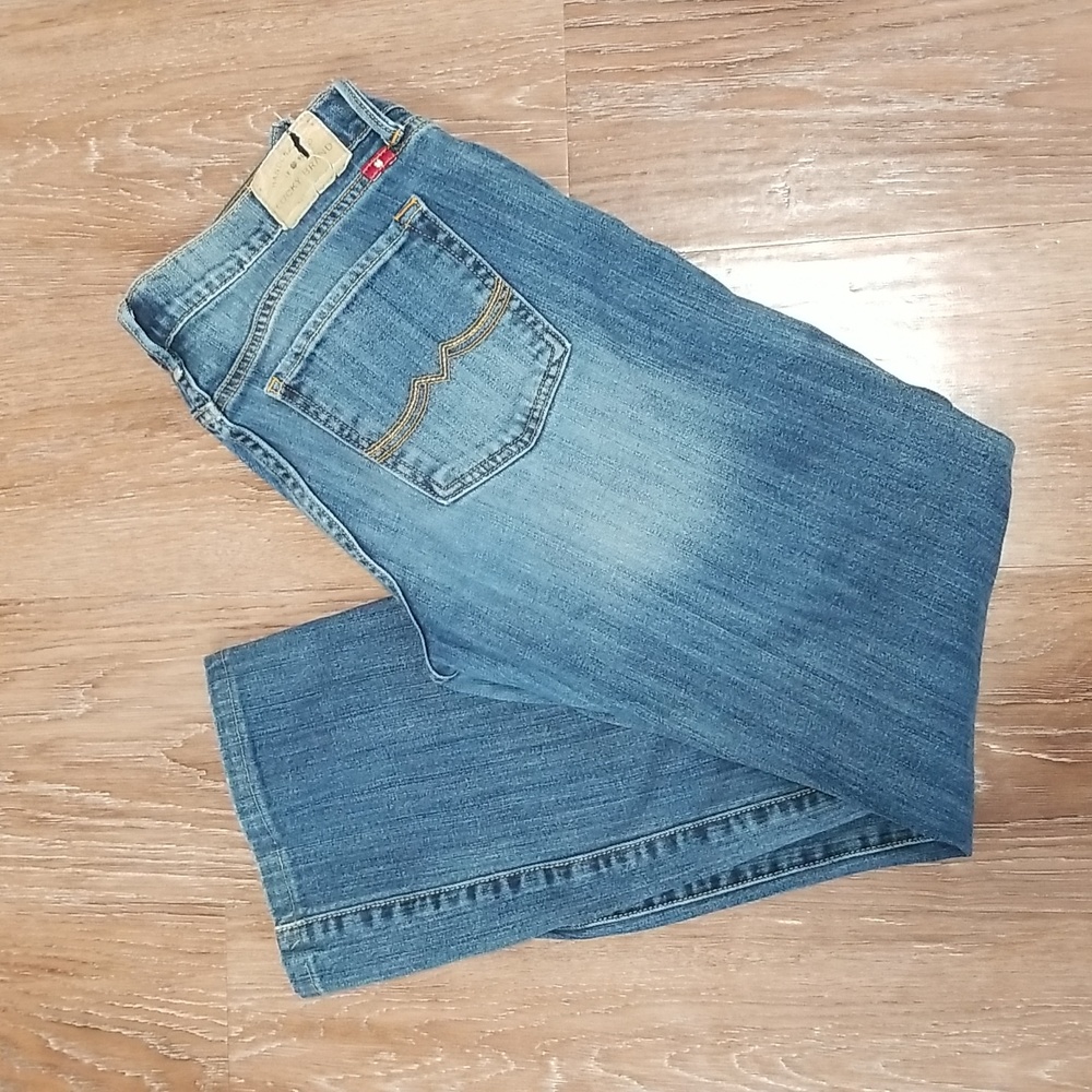 (4/27R) Lucky Brand Sweet N'Low Denim Jeans Contemporary Modern Low Rise
